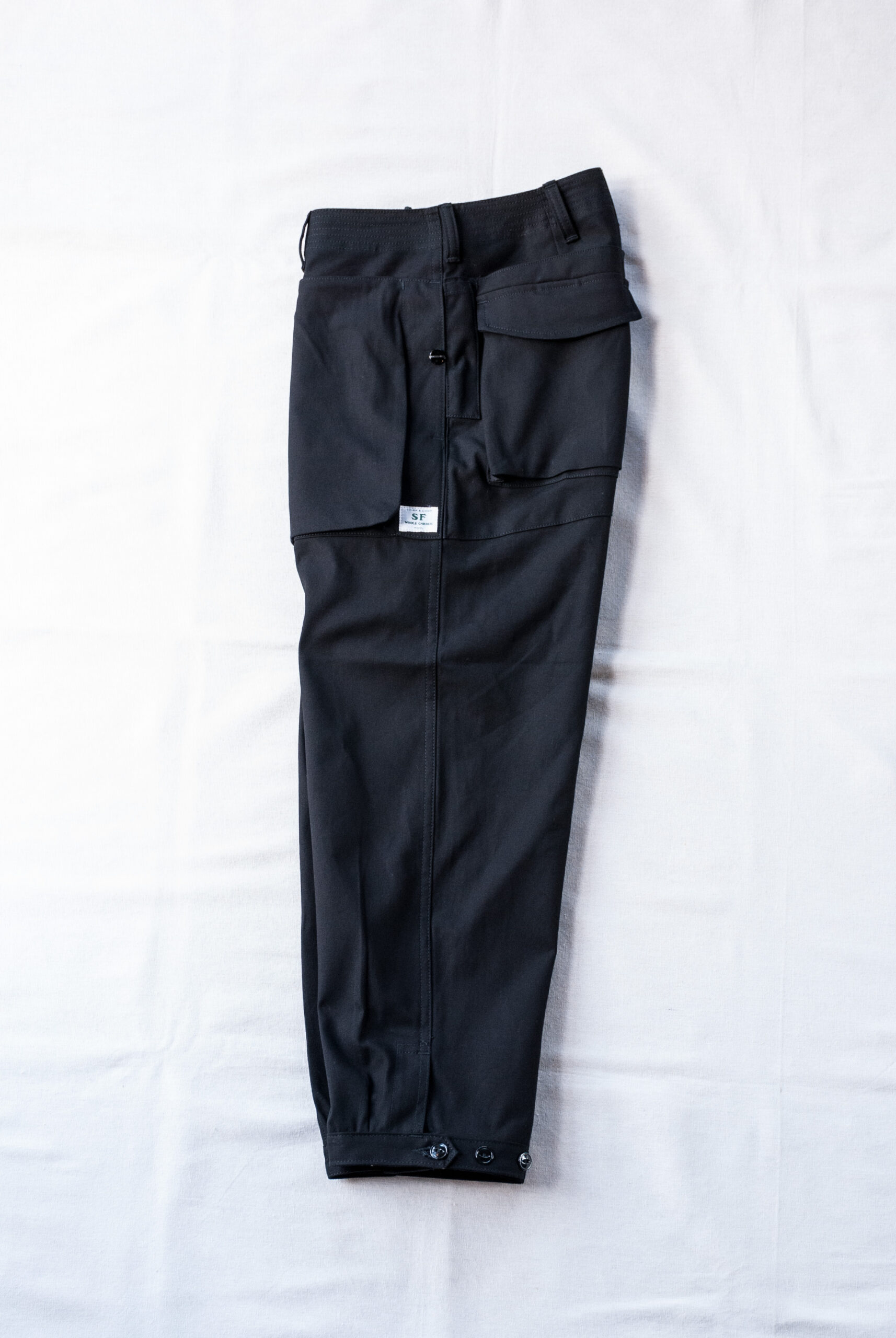 SASSAFRAS Digs Crew Pants 4/5 Cotton Canvas | kado〔カド オノミチ〕