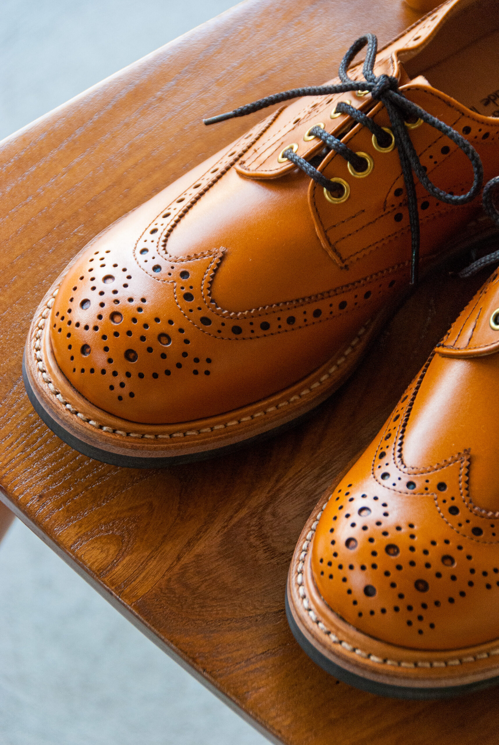 QUILP by Tricker's M7457 acorn antique derby brogues | kado〔カド