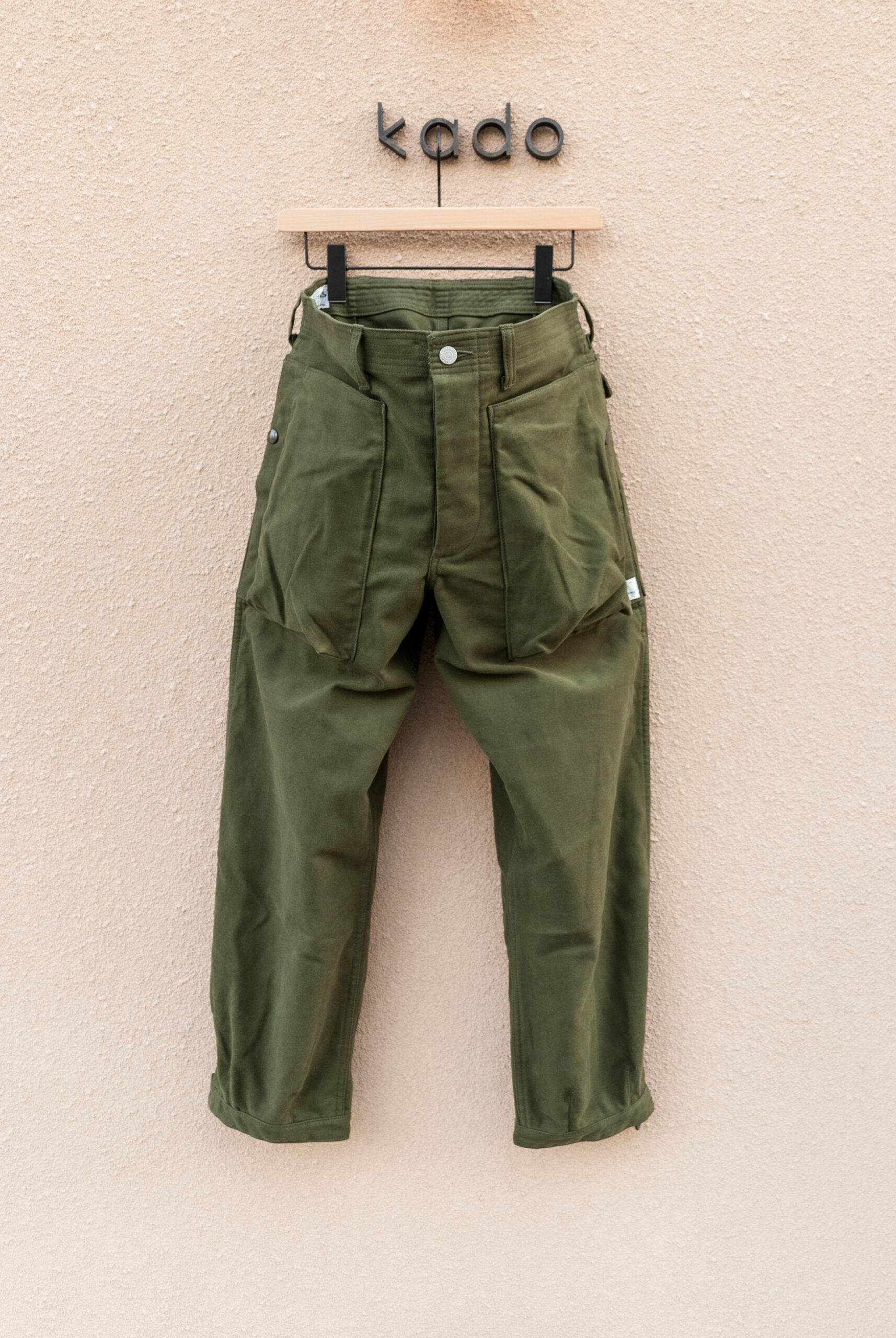 SASSFRAS Digs Crew Pants 4/5 Dobby Cotton Suede Olive