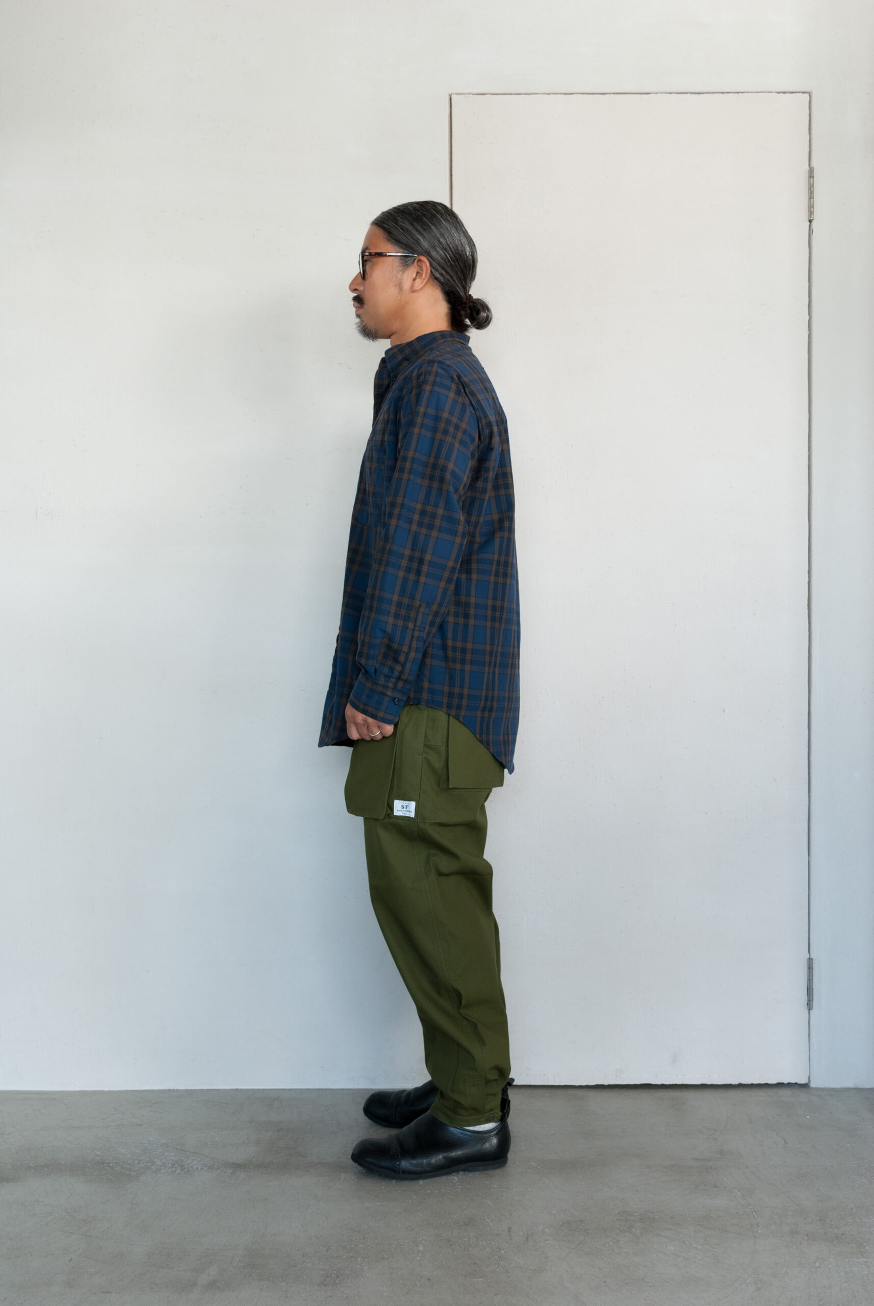 SASSAFRAS DIG CREW PANTS 4/5 OLIVE サイズＬ - メンズファッション