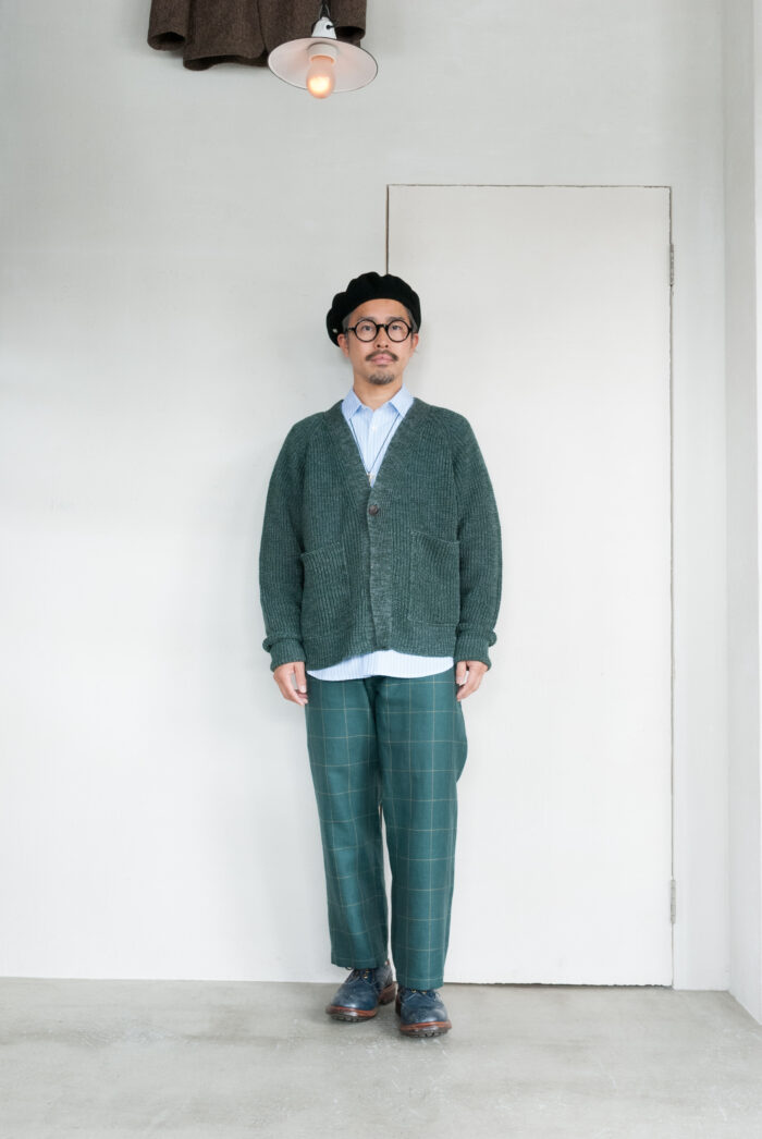 QUILP × Corgi CABLE Linen Cardigan Green