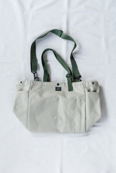 Post O’Alls × BAGS IN PROGRESS CARRY-ALL BEACH BAG Sunforger cloth　PERL GREY