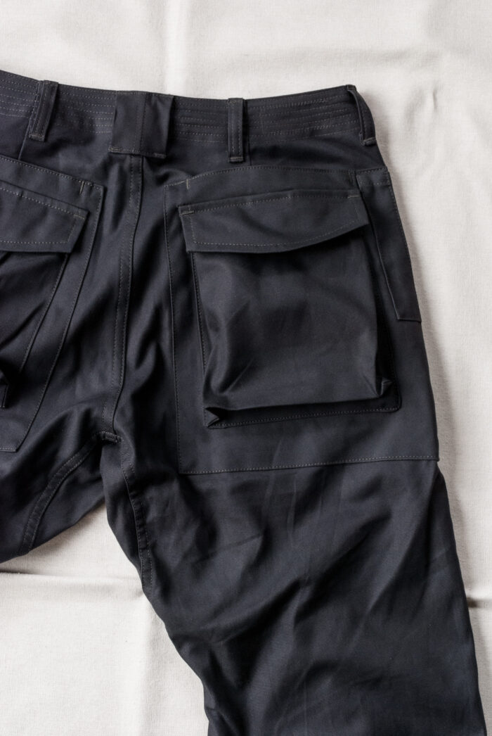 SASSAFRAS Digs Crew Pants 4/5 Cotton Duck Charcoal