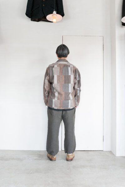 SASSAFRAS Digs Crew Half Cotton Tweed Patch Check Beige × Brown