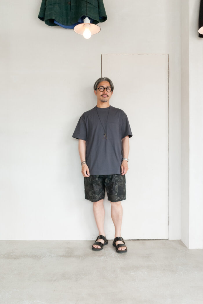 HOPPER’S BRUNCH Pocket Tee D.Grey