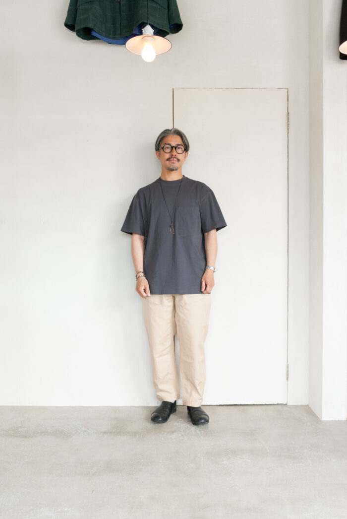 HOPPER’S BRUNCH Pocket Tee D.Grey