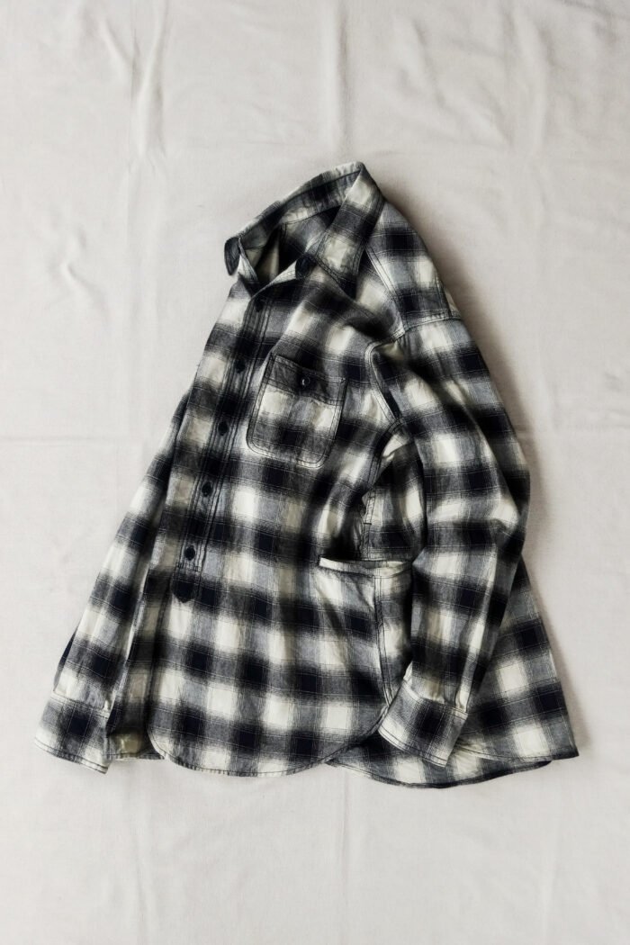 ラディアン　オトガ　ランチョン　コリヴス、アレスト SASSAFRAS Gardening at Night Shirt Indigo Ombre Check Indigo