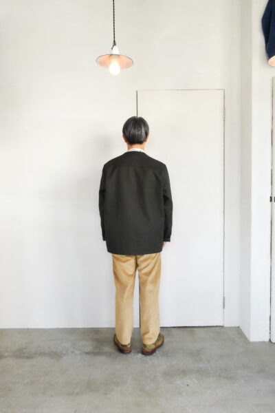 HOPPER’S BRUNCH Collarless Jacket D.Olive