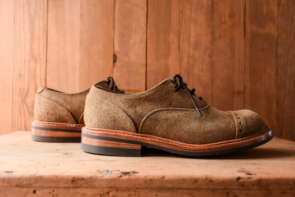 QUILP by Tricker’s M7401 Oxford Shoe Waxed Suede Peanuts