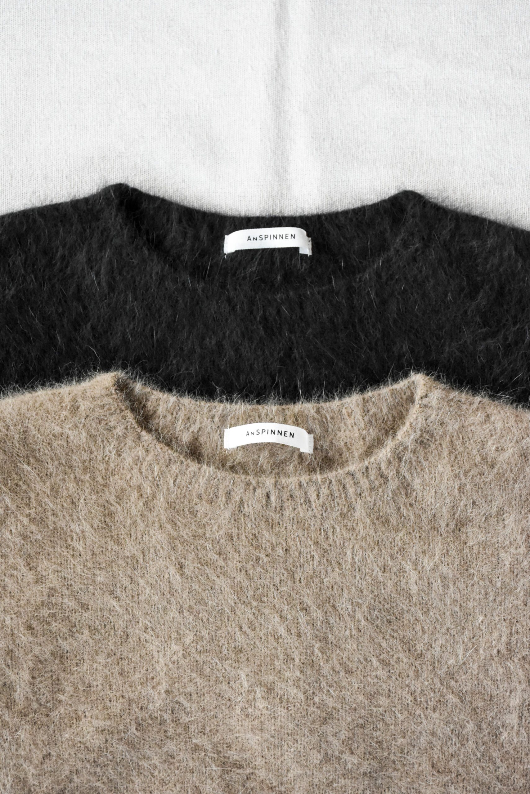 AN SPINNEN Blue Fox Crew Neck Sweater