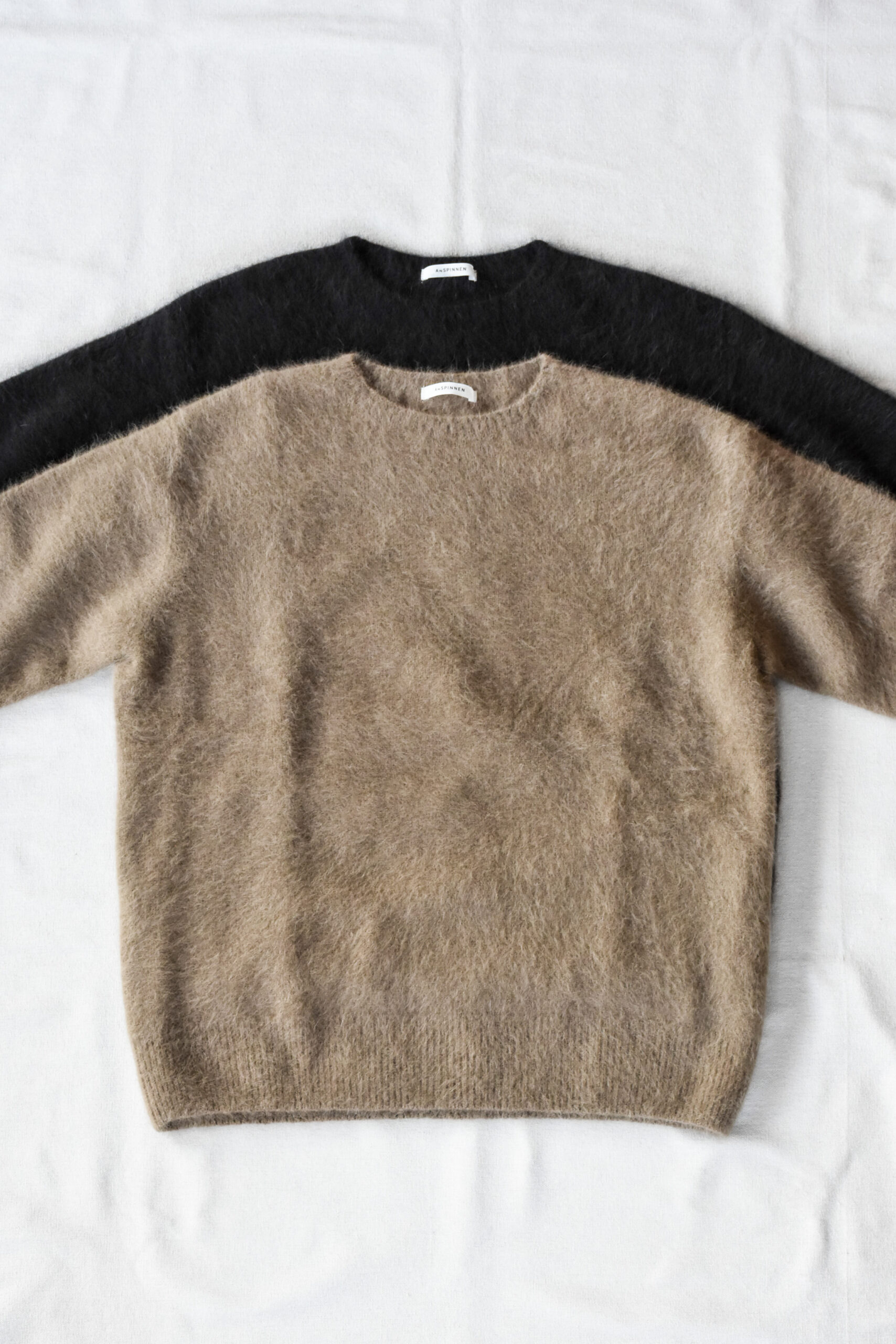 AN SPINNEN Blue Fox Crew Neck Sweater