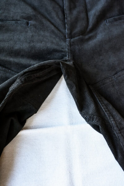 SASSAFRAS Leaf Warden Pants 14W Corduroy Black