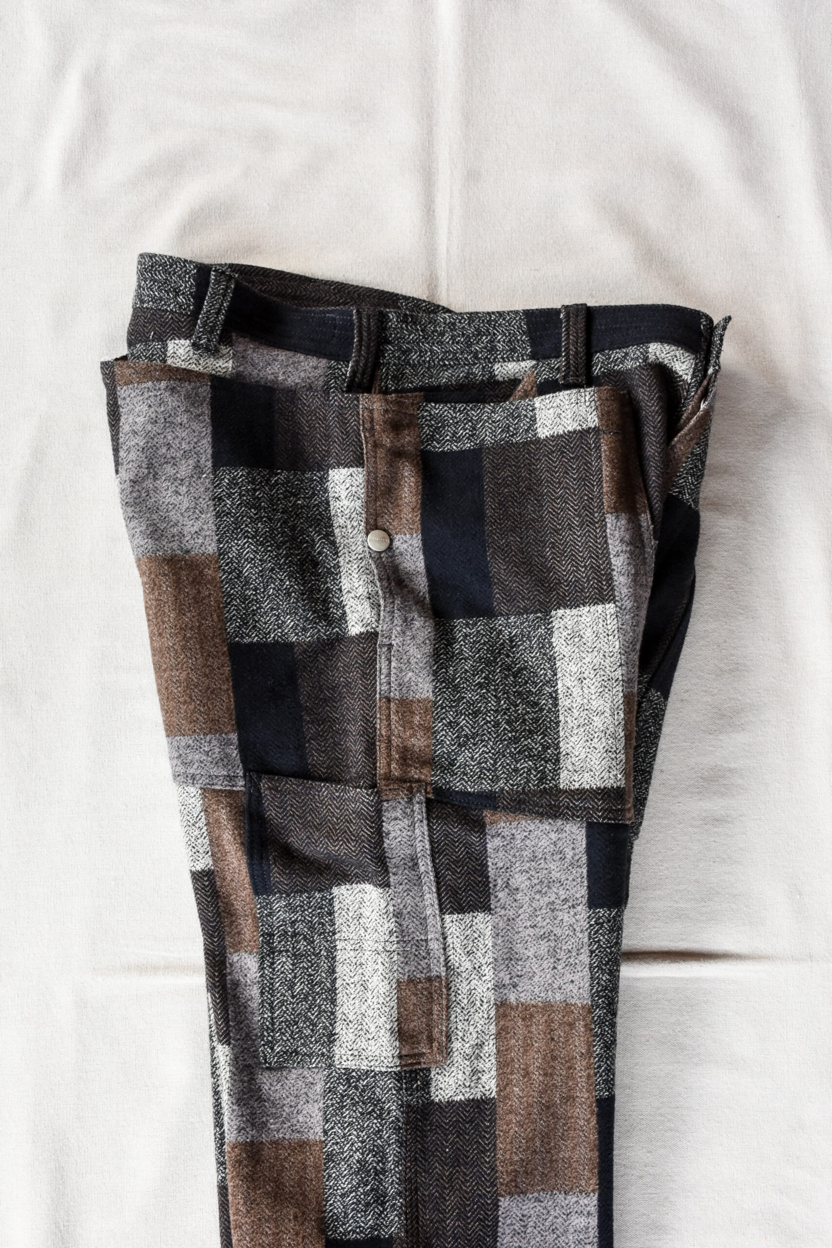 SASSAFRAS Fall Leaf Gardener Pants 4/5 Cotton Tweed Patch Check Grey