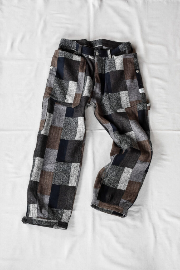 SASSAFRAS Fall Leaf Gardener Pants 4/5 Cotton Tweed Patch Check Grey