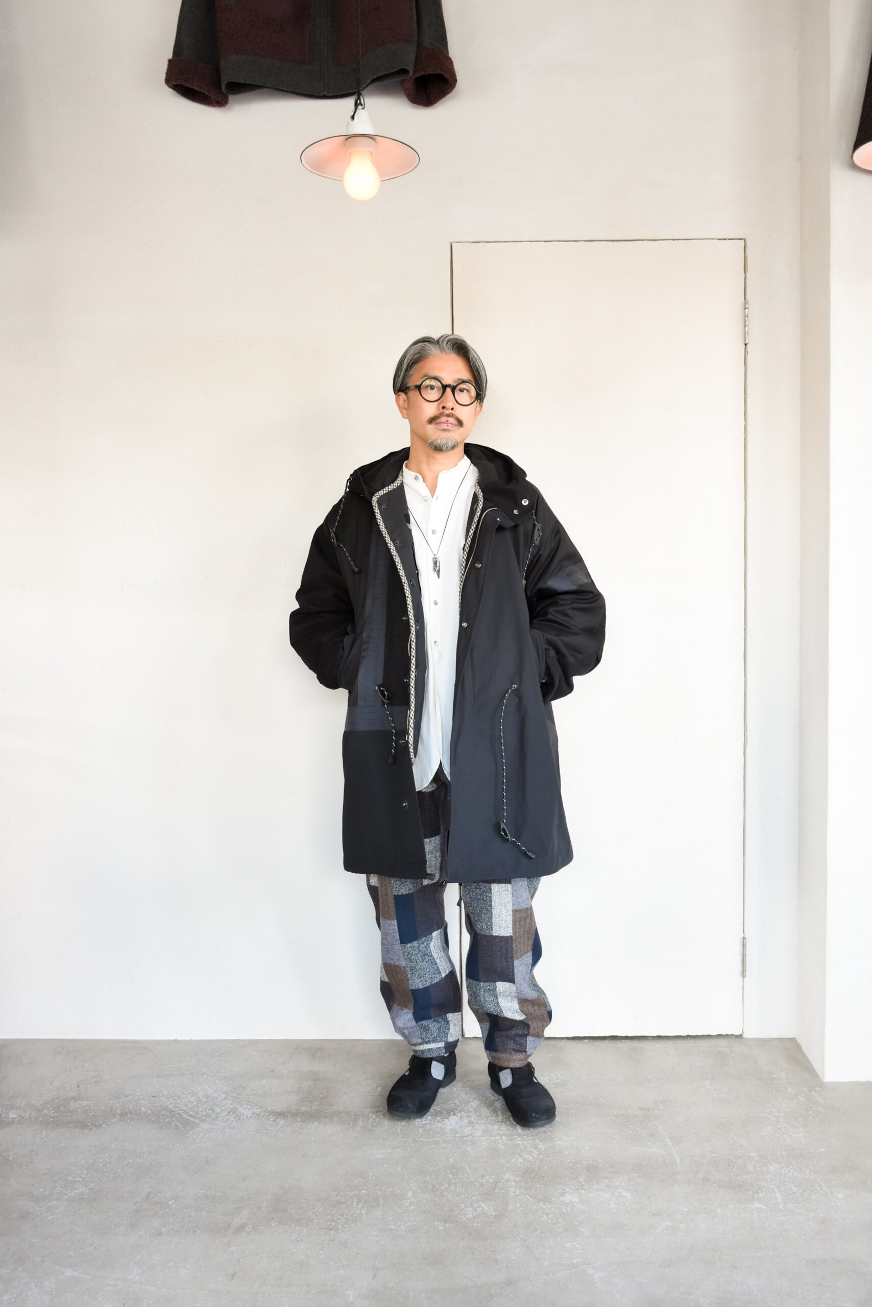 SASSAFRAS Fall Leaf Gardener Pants 4/5 Cotton Tweed Patch Check Grey