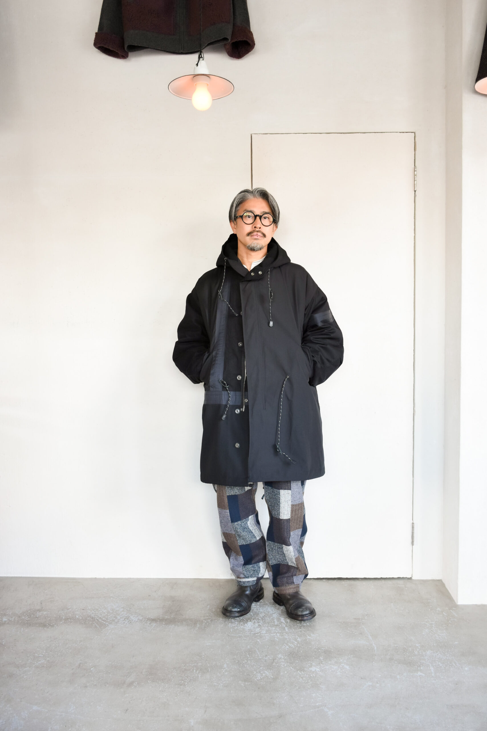 SASSAFRAS Fall Leaf Gardener Pants 4/5 Cotton Tweed Patch Check Grey