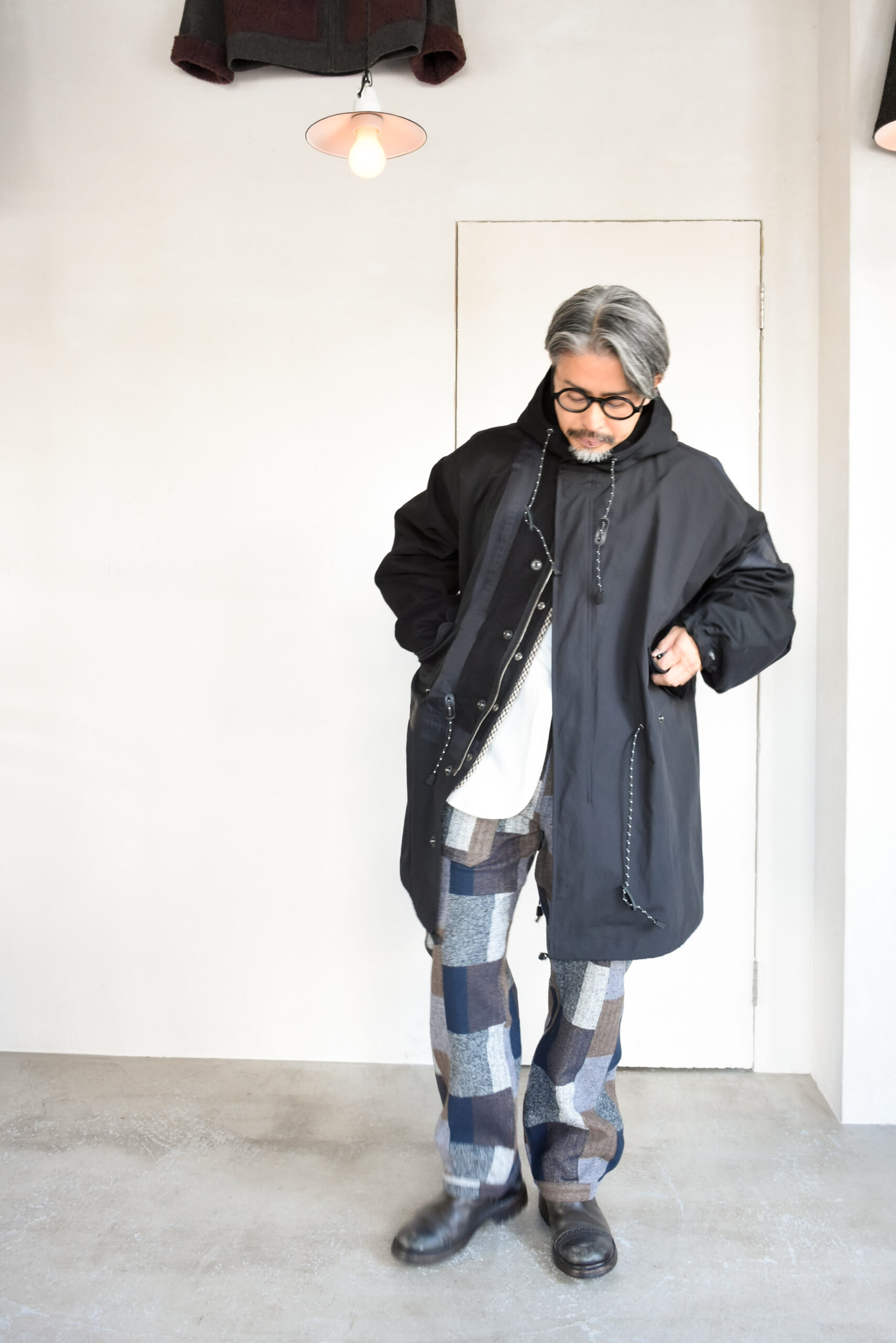 SASSAFRAS Fall Leaf Gardener Pants 4/5 Cotton Tweed Patch Check Grey