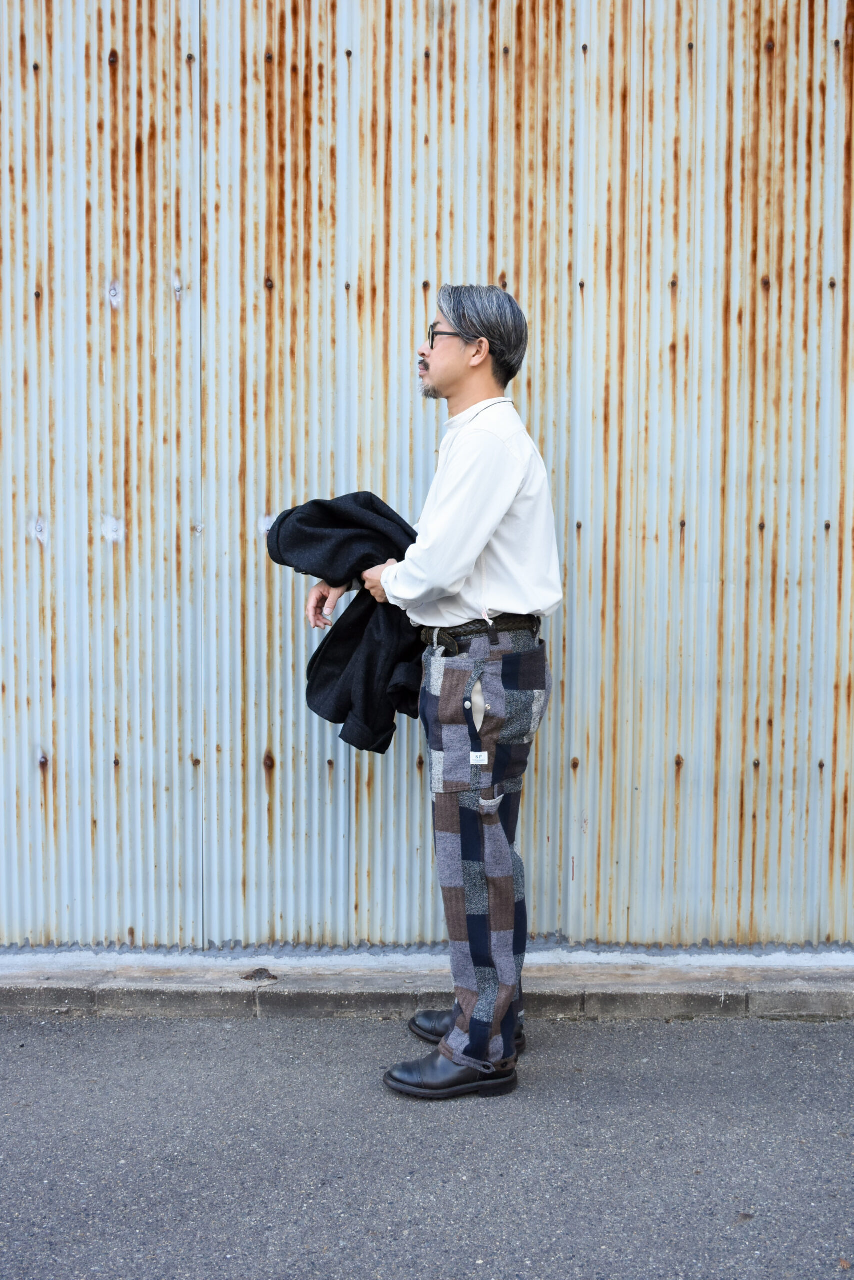 SASSAFRAS Fall Leaf Gardener Pants 4/5 Cotton Tweed Patch Check Grey