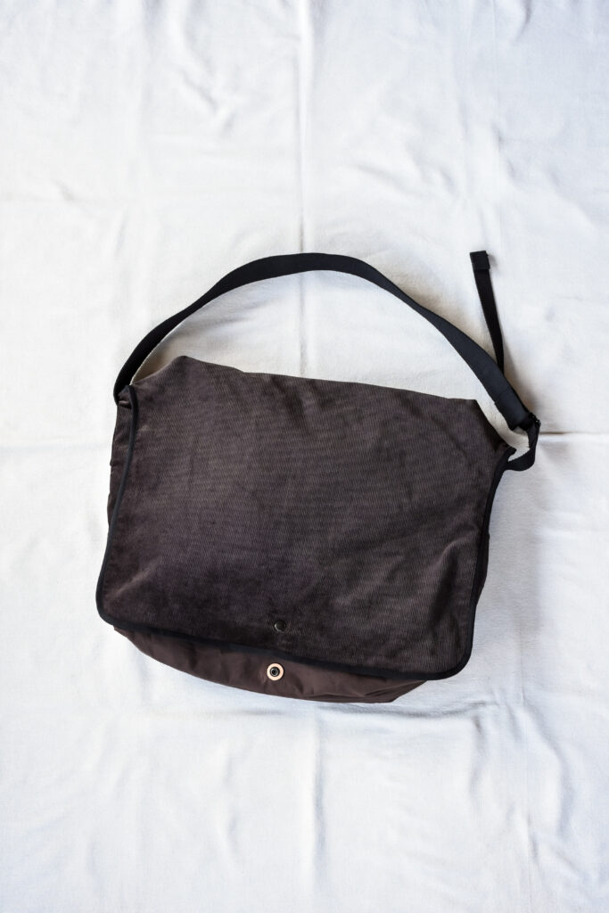 Conkers Postal Sling Dead Stock Cotton Corduroy Tarn